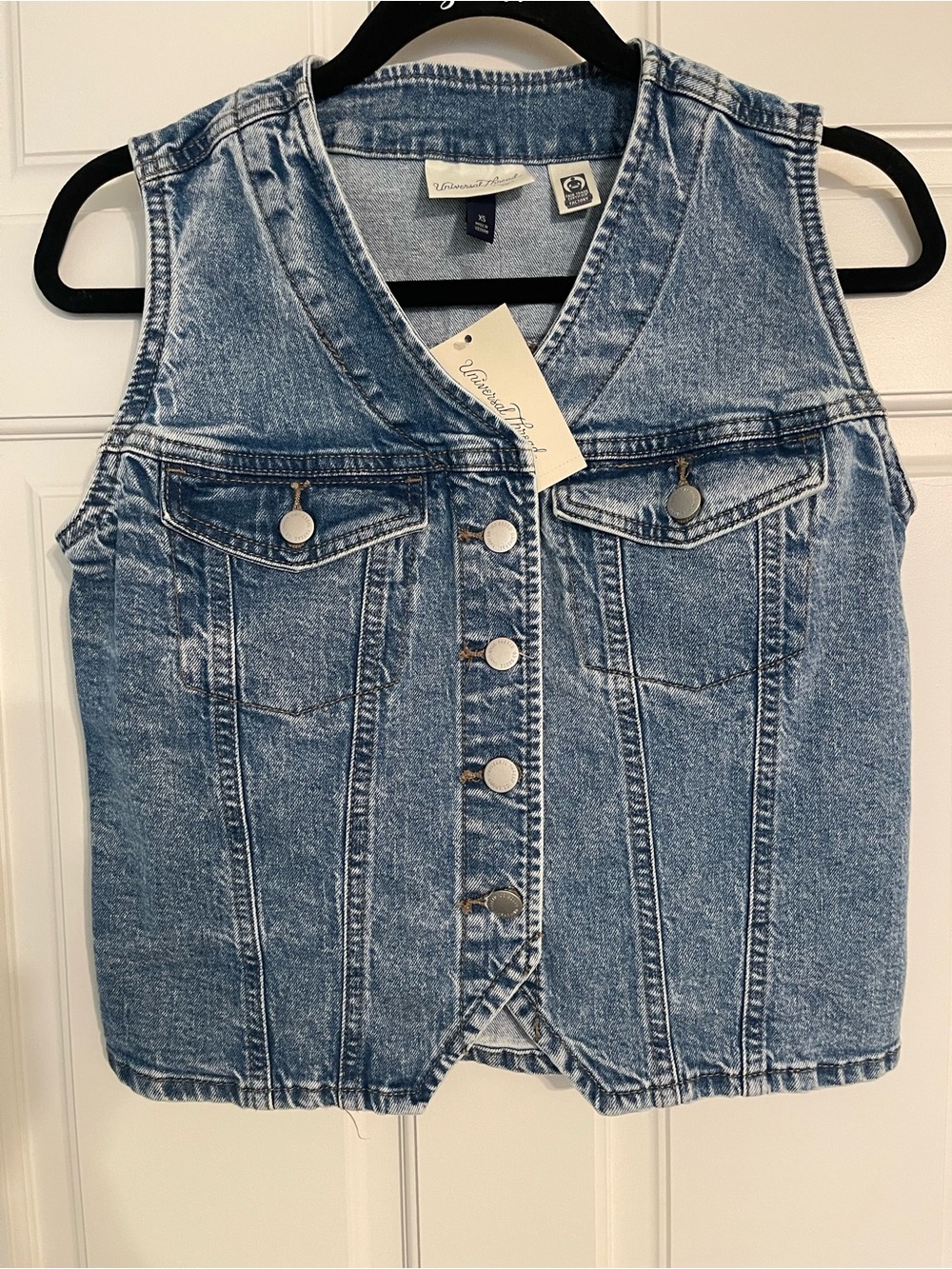 Universal Thread Light Wash Denim Vest - Light Blue